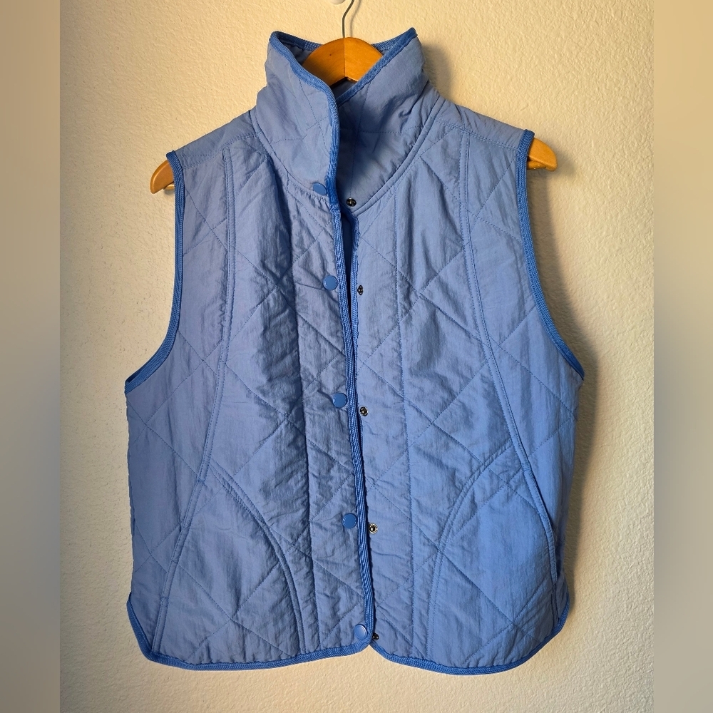 Te Verde Light blue, lightly quilted vest, Size XS